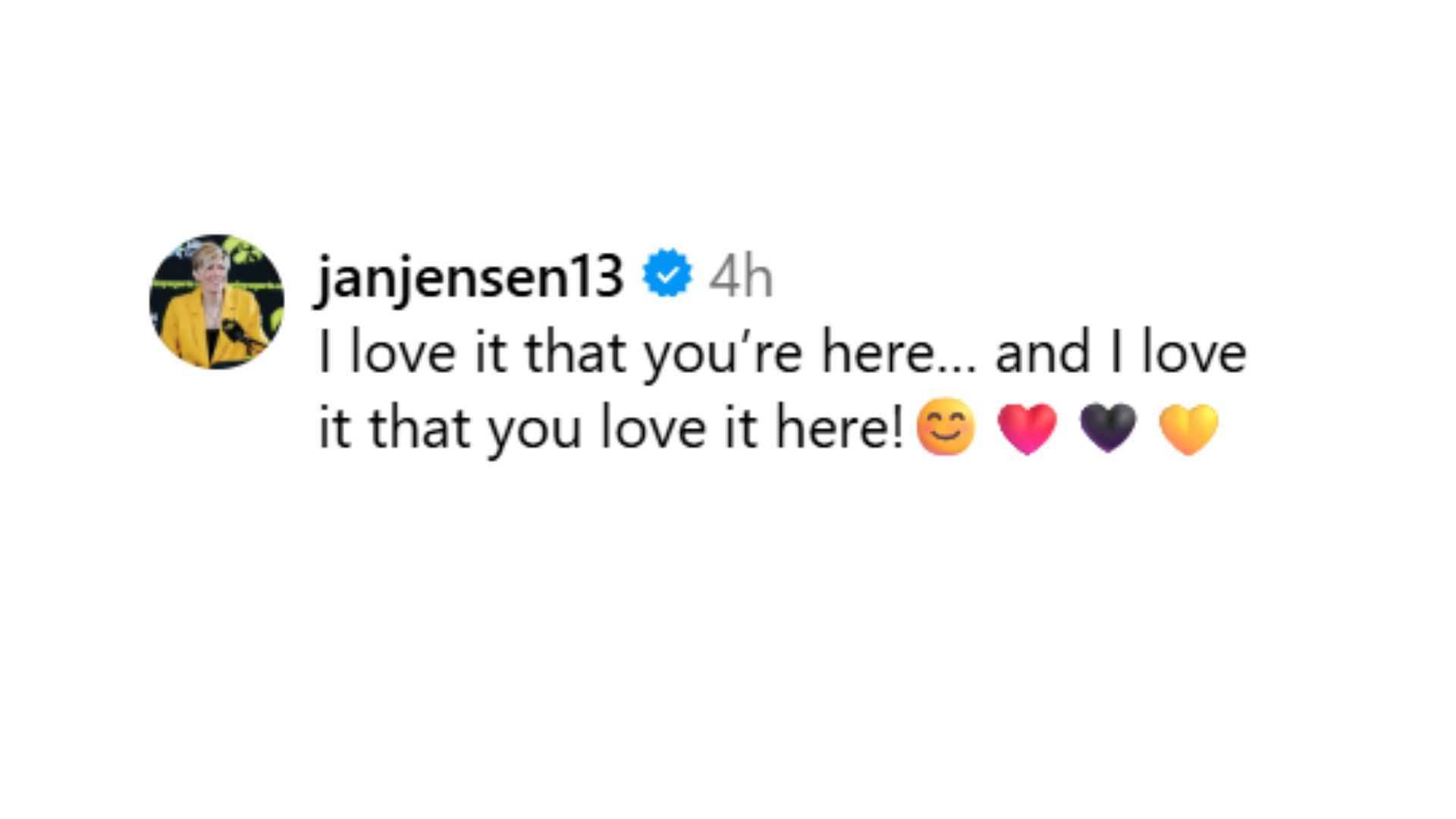 Ioiwa coach Jan Jensen's reaction (Image Source: @addie.deal/Instagram)